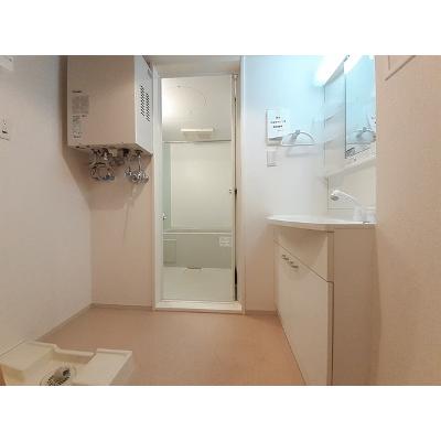 ブランニューメゾン 201【管理NO：1-020380501-02010】 ★家具家電は申し込み後に搬入します★ ★2026年10月中旬入居可能★の物件画像