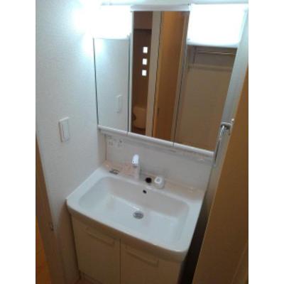 クール四季　冬 103【管理NO：1-024478701-01030】 ★家具家電は申し込み後に搬入します★ ★2026年10月上旬入居可能★の物件画像