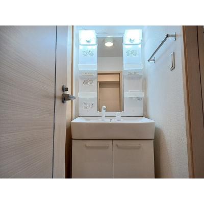 プルメリア 203【管理NO：1-016987301-02030】 ★家具家電は申し込み後に搬入します★ ★2026年10月中旬入居可能★の物件画像