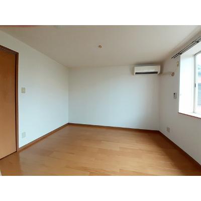 サンビレッヂⅡ 101【管理NO：1-007286801-01010】 ★家具家電は申し込み後に搬入します★ ★2026年09月中旬入居可能★の物件画像