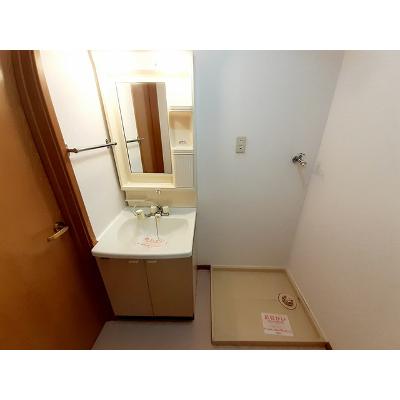 サンビレッヂⅡ 101【管理NO：1-007286801-01010】 ★家具家電は申し込み後に搬入します★ ★2026年09月中旬入居可能★の物件画像