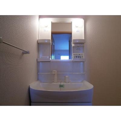 クレメント・ブルー 101【管理NO：1-014438301-01010】 ★家具家電は申し込み後に搬入します★ ★2026年09月中旬入居可能★の物件画像