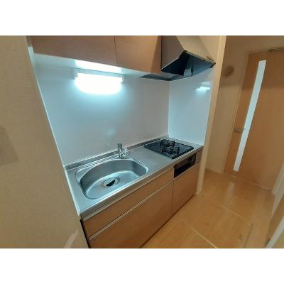 カントリーロード 103【管理NO：1-021903001-01030】 ★家具家電は申し込み後に搬入します★ ★2026年09月下旬入居可能★の物件画像