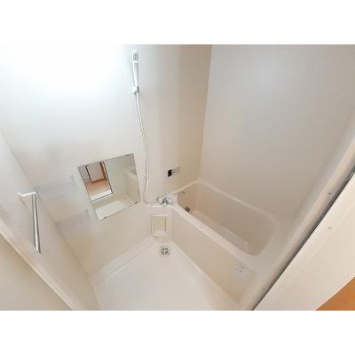 ローゼンハイム 102【管理NO：1-012114901-01020】 ★家具家電は申し込み後に搬入します★の物件画像