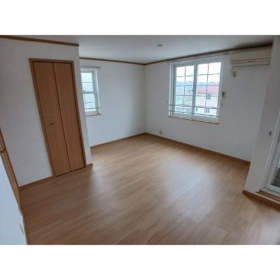 ラフィネ・ドミール 204【管理NO：1-011861801-02040】 ★家具家電は申し込み後に搬入します★の物件画像