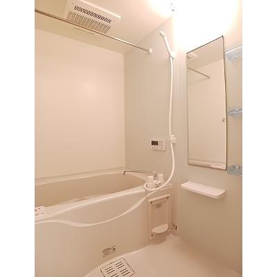 フォーリスト・パーク 103【管理NO：1-017284701-01030】 ★家具家電は申し込み後に搬入します★の物件画像