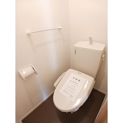 フォーリスト・パーク 103【管理NO：1-017284701-01030】 ★家具家電は申し込み後に搬入します★の物件画像