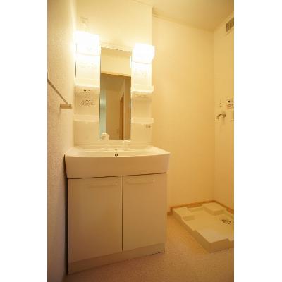 グランソレイユＫＯ　Ⅴ 102【管理NO：1-015954601-01020】 ★家具家電は申し込み後に搬入します★ ★2026年10月下旬入居可能★の物件画像