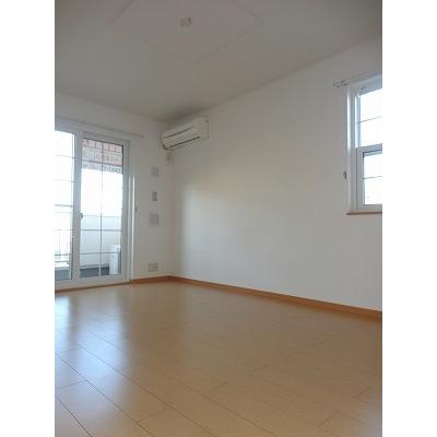 ラフィネ　アン 105【管理NO：1-014491301-01040】 ★家具家電は申し込み後に搬入します★ ★2026年10月上旬入居可能★の物件画像