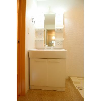 ペルシーモＡ 203【管理NO：1-017859001-02030】 ★家具家電は申し込み後に搬入します★ ★2026年09月下旬入居可能★の物件画像