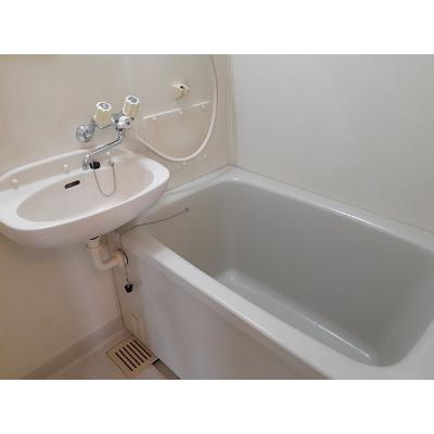 サンプラザ斉藤 204【管理NO：1-004275601-02040】 ★家具家電は申し込み後に搬入します★ ★2026年10月中旬入居可能★の物件画像