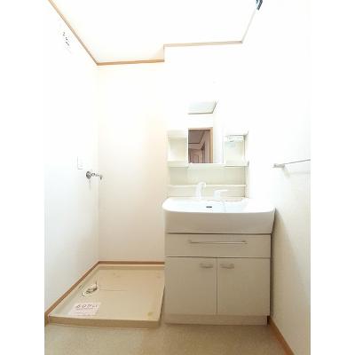 エルヴェールＡ 102【管理NO：1-012998601-01020】 ★家具家電は申し込み後に搬入します★ ★2026年10月上旬入居可能★の物件画像