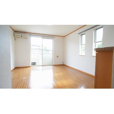 ヒューゲル・ハオス 102【管理NO：1-012039401-01020】 ★家具家電は申し込み後に搬入します★ ★2026年09月上旬入居可能★の物件画像