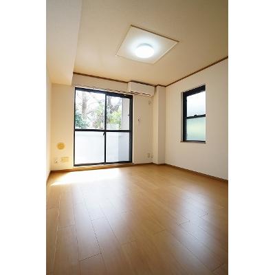 バクワイリー 105【管理NO：1-011512301-01050】 ★家具家電は申し込み後に搬入します★の物件画像