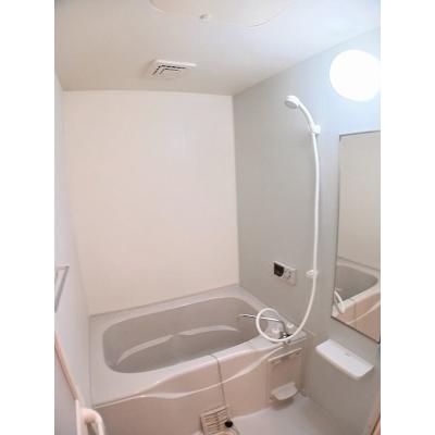 メゾン　ド　シンフォニー 202【管理NO：1-015387901-02020】 ★家具家電は申し込み後に搬入します★の物件画像