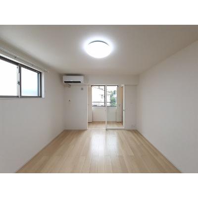 シャルマン・カメリア　Ｂ 201【管理NO：1-026336902-02010】 ★家具家電は申し込み後に搬入します★ ★2026年10月中旬入居可能★の物件画像