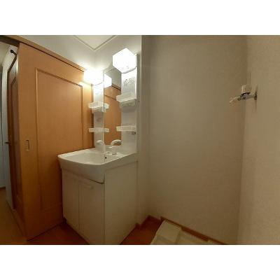 スカイスクレ－パ－　Ⅲ 202【管理NO：1-015161503-02020】 ★家具家電は申し込み後に搬入します★ ★2026年11月中旬入居可能★の物件画像