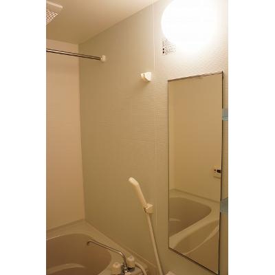 モンセラ 101【管理NO：1-015624801-01010】 ★家具家電は申し込み後に搬入します★ ★2026年10月中旬入居可能★の物件画像