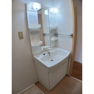 アークヒルズ 103【管理NO：1-005490501-01030】 ★家具家電は申し込み後に搬入します★ ★2026年10月中旬入居可能★の物件画像