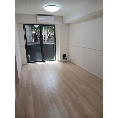アンソレイユ 103【管理NO：1-027886901-01030】 ★家具家電は申し込み後に搬入します★の物件画像