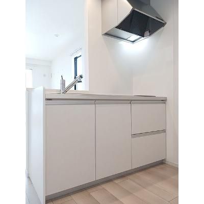 フェニックス　Ⅱ 205【管理NO：1-028694401-02040】 ★家具家電は申し込み後に搬入します★の物件画像