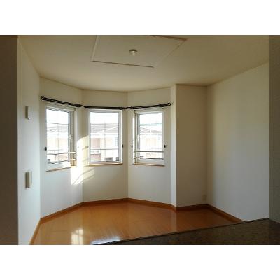 フレスクーラＥ 201【管理NO：1-014050405-02010】 ★家具家電は申し込み後に搬入します★ ★2026年10月下旬入居可能★の物件画像