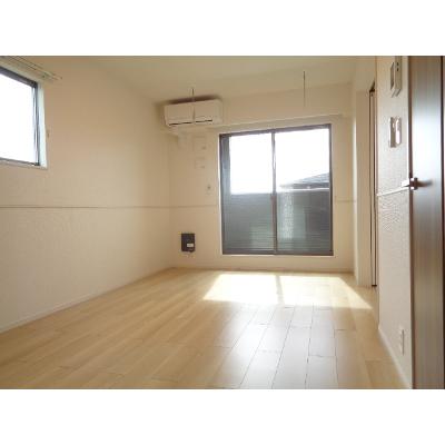 メイプル・ハウス　Ａ 202【管理NO：1-026668101-02020】 ★家具家電は申し込み後に搬入します★ ★2026年09月中旬入居可能★の物件画像