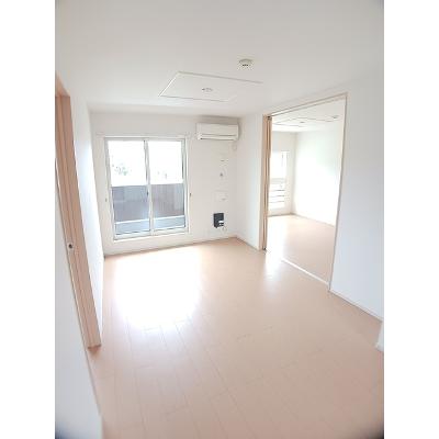 モルトベーネ 202【管理NO：1-020720401-02020】 ★家具家電は申し込み後に搬入します★の物件画像