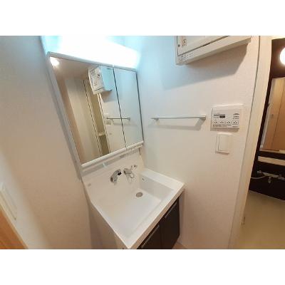 ポルト　ボヌール 301【管理NO：1-019511301-03010】 ★家具家電は申し込み後に搬入します★ ★2026年09月中旬入居可能★の物件画像