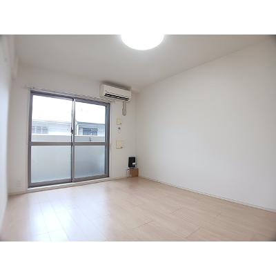 バンブー　ラン 202【管理NO：1-022132601-02020】 ★家具家電は申し込み後に搬入します★ ★2026年10月上旬入居可能★の物件画像