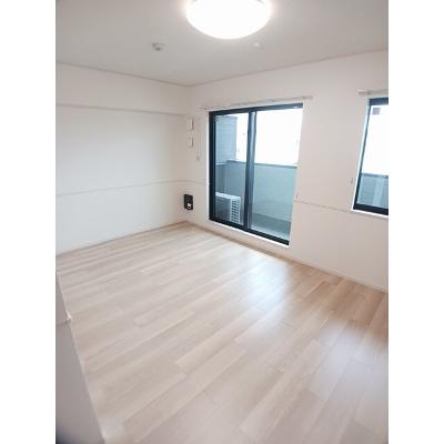 ヒカルサ東加古川 202【管理NO：1-028444101-02020】 ★家具家電は申し込み後に搬入します★の物件画像