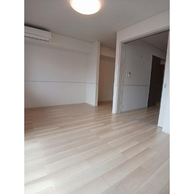 ヒカルサ東加古川 102【管理NO：1-028444101-01020】 ★家具家電は申し込み後に搬入します★の物件画像