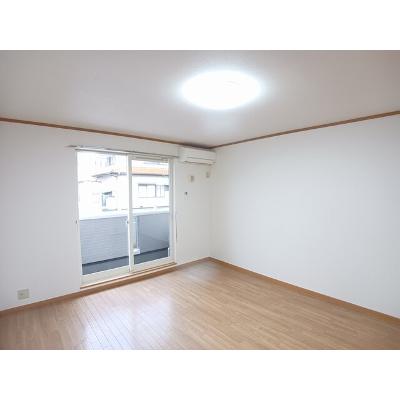 フォーリア 101【管理NO：1-010743801-01010】 ★家具家電は申し込み後に搬入します★ ★2026年10月上旬入居可能★の物件画像