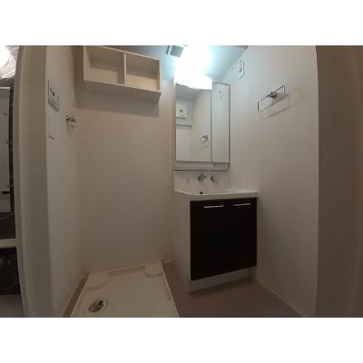 パイン・リバー 302【管理NO：1-025960901-03020】 ★家具家電は申し込み後に搬入します★の物件画像