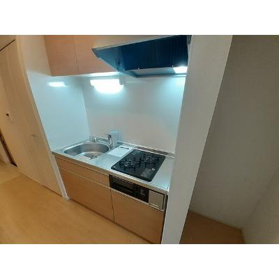 カメラート高見 203【管理NO：1-024131401-02030】 ★家具家電は申し込み後に搬入します★の物件画像