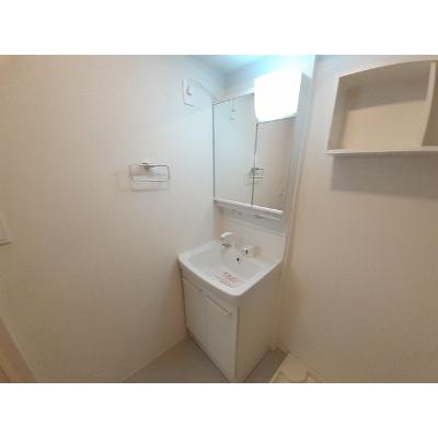 カメラート高見 203【管理NO：1-024131401-02030】 ★家具家電は申し込み後に搬入します★の物件画像