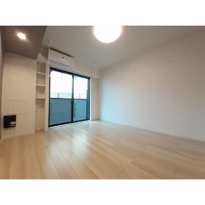 スローン・スクエア 102【管理NO：1-026962901-01020】 ★家具家電は申し込み後に搬入します★ ★2026年10月中旬入居可能★の物件画像