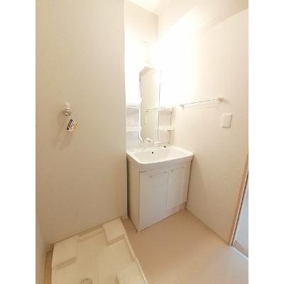 メゾン・ド・カルムⅡ 102【管理NO：1-017992601-01020】 ★家具家電は申し込み後に搬入します★の物件画像
