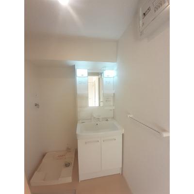 ブランシュ・フルール 103【管理NO：1-022308301-01030】 ★家具家電は申し込み後に搬入します★ ★2026年09月中旬入居可能★の物件画像