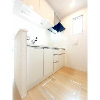ソルフィオーレ　Ⅱ 103【管理NO：1-026958302-01030】 ★家具家電は申し込み後に搬入します★ ★2026年09月中旬入居可能★の物件画像