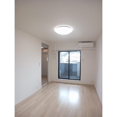 カーサ　ルセス　Ａ 201【管理NO：1-028217001-02010】 ★家具家電は申し込み後に搬入します★ ★2026年10月中旬入居可能★の物件画像