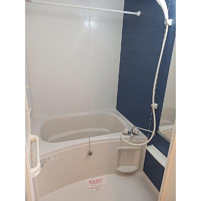 ラ・ポム・ヴェール 202【管理NO：1-015324801-02020】 ★家具家電は申し込み後に搬入します★の物件画像