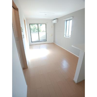 グラン　エスト 201【管理NO：1-020218101-02010】 ★家具家電は申し込み後に搬入します★の物件画像