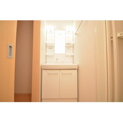 クロス　ウイング　Ⅱ 103【管理NO：1-020327102-01030】 ★家具家電は申し込み後に搬入します★ ★2026年10月中旬入居可能★の物件画像