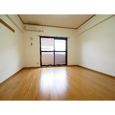 上野マンション 202【管理NO：1-012320001-02020】 ★家具家電は申し込み後に搬入します★ ★2026年10月上旬入居可能★の物件画像