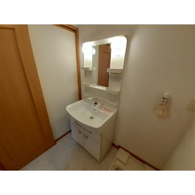 カルムヴィラⅢ 104【管理NO：1-014924601-01040】 ★家具家電は申し込み後に搬入します★ ★2026年10月中旬入居可能★の物件画像