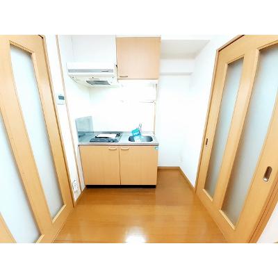 グロリオーサ 207【管理NO：1-014073201-02070】 ★家具家電は申し込み後に搬入します★ ★2026年10月中旬入居可能★の物件画像