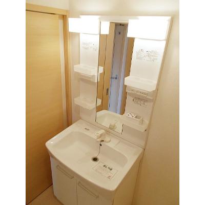 カーサ・デル・ピーノＢ 202【管理NO：1-015499902-02020】 ★家具家電は申し込み後に搬入します★ ★2026年10月下旬入居可能★の物件画像