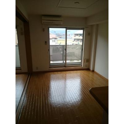 メゾン・カレ 303【管理NO：1-012132001-03030】 ★家具家電は申し込み後に搬入します★ ★2026年10月中旬入居可能★の物件画像