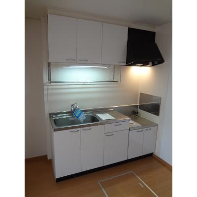 モデルヌＡ 101【管理NO：1-014609701-01010】 ★家具家電は申し込み後に搬入します★ ★2026年10月中旬入居可能★の物件画像